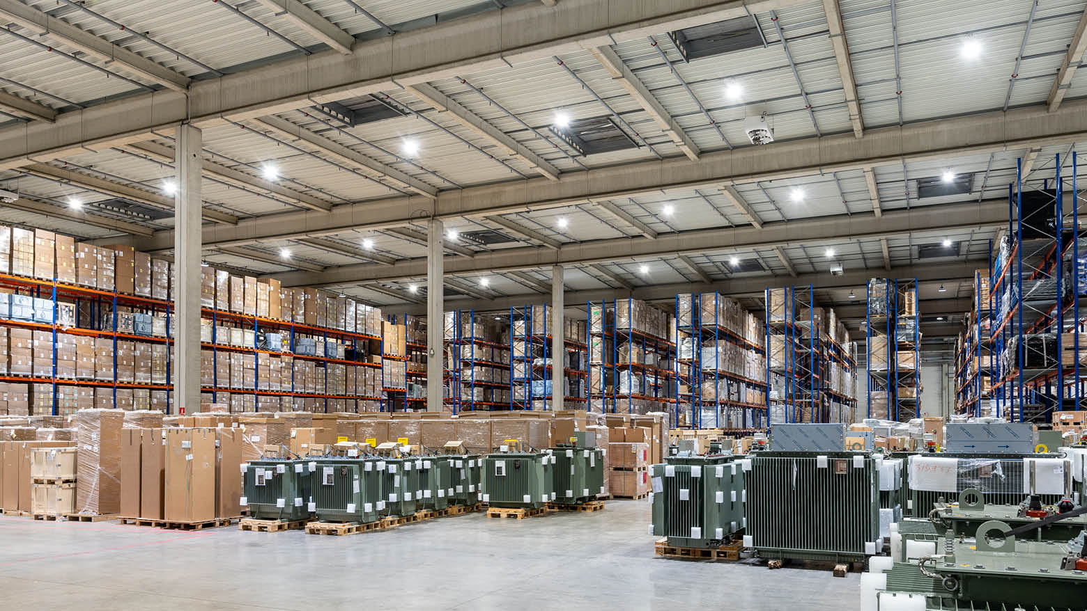 Perfektes Licht im Industriebereich, Büro- und Allgemeinzonen