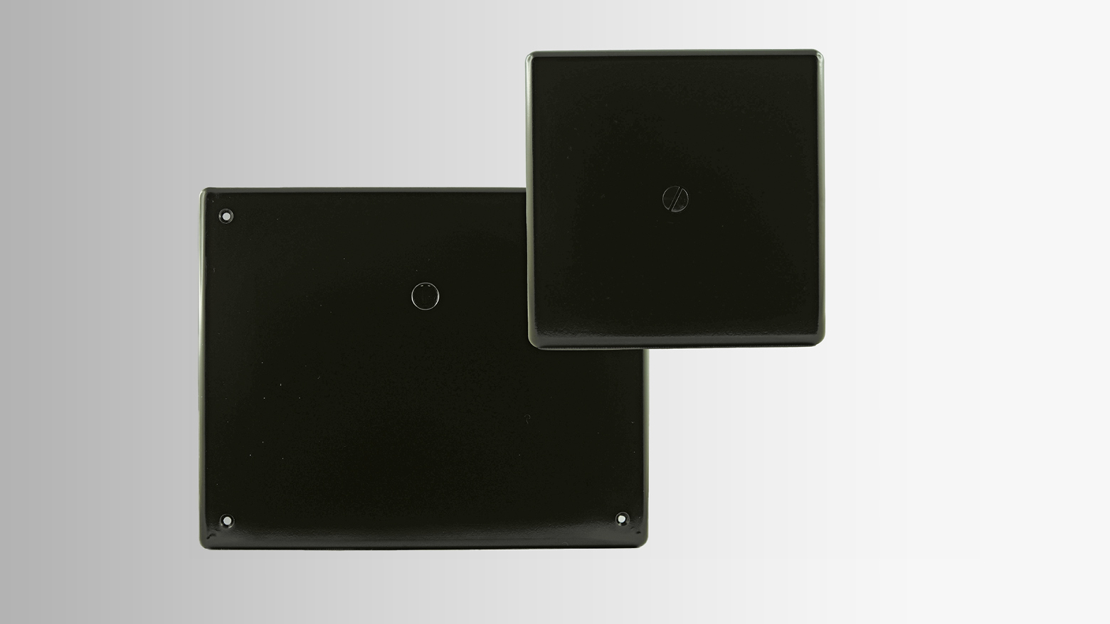 Neu: Abdeckplatten von Ammer in schwarz