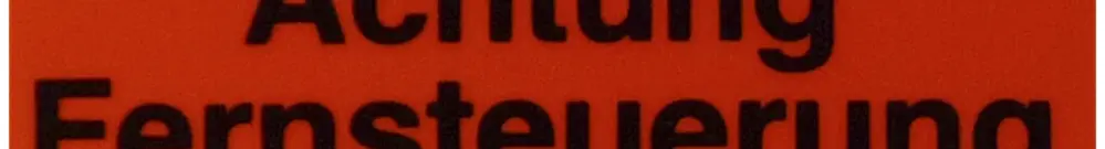 Klebeschild (Achtung Fernsteuerung) 70×25mm 