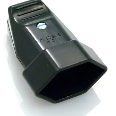 Presa mobile T13 nero 