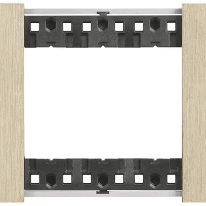 Cadre de recouvrement Living Now 3 modules 125×86mm gold 