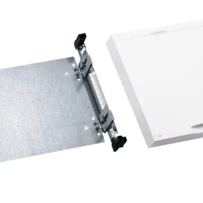 Kit Hager univers N 300×500mm avec plaque de montage 