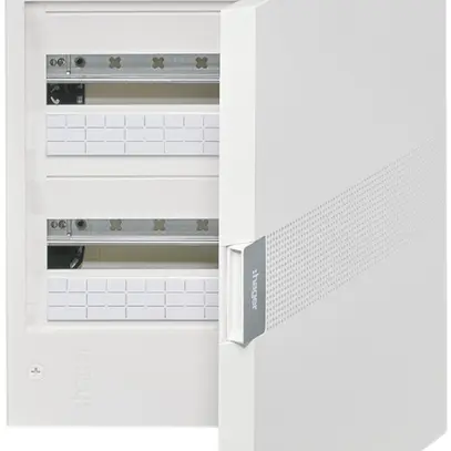 Distributore AP Hager vega 2-file 18UM porta bianco IP40 400×475×146mm 