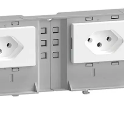 Support d'appareils Hager BKG 3×type 13 10A 250V 80×342mm câble rond blanc 