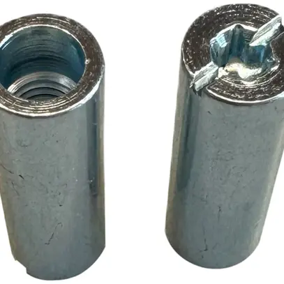 Dado lungo eweco tondo 24mm M5 acciaio zincato per elettrolisi 