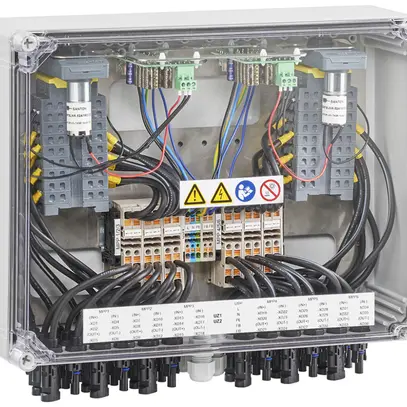 Coffret de raccordement de générateur WM GAK PVC DC 2I 1O 6MPP RD WM4 1.1kV 