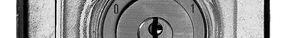 Contatto rotat. INC bagn.0<->1 Al, con serratura di sicur. 