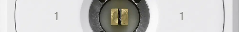UP-Steckschlüsselschalter robusto ohne Klappdeckel 0/2P weiss Kombi Vierkant 