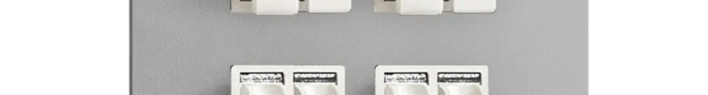 Prise audio EDIZIOdue F 4×silver borne à étrier pour 4 haut-parleurs 