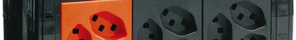 Consolidation Point Hager avec 2 pièces 3×T23 et 1 pièce 3×T23 orange, noir 