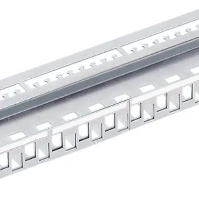 Pannello di distribuzione 19" 1UA Rack 24 ports vuoto R&Mfreenet 