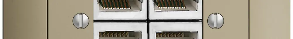Prise INC 4×RJ45/s 4P sép.EDIZIOdue sand ITplus 