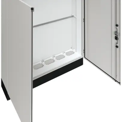 Schrank Hager univers Schutzklasse II 1850×1550×275mm mit Sockel 200mm IP55 