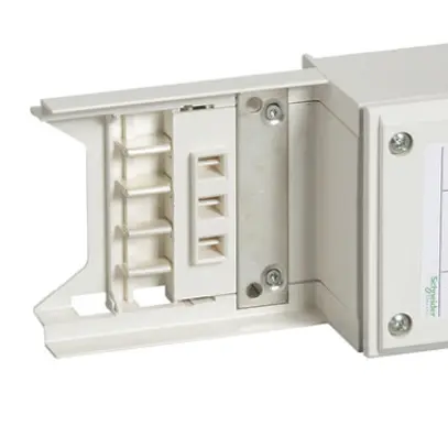 Alimentation latérale Canalis KNA 63A 230…500V 3L+N+PE blanc IP55 