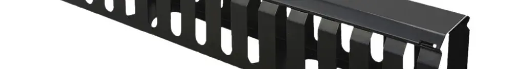 Pannello di rinvio/passacavo 19" VALUE, canale a lamelle 40×80mm 1UA ac nero 