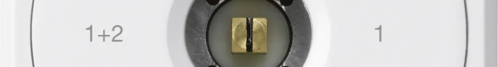 UP-Steckschlüsselschalter robusto ohne Klappdeckel 1/1P weiss Kombi Vierkant 