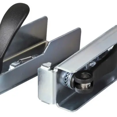 Aiuto montaggio 19" Heiniger componenti di terza mano, 2 pezzi 