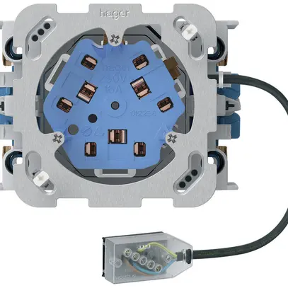Prise INC 3×type 13/23 Hager L1 Technofil avec boîte INC G3 