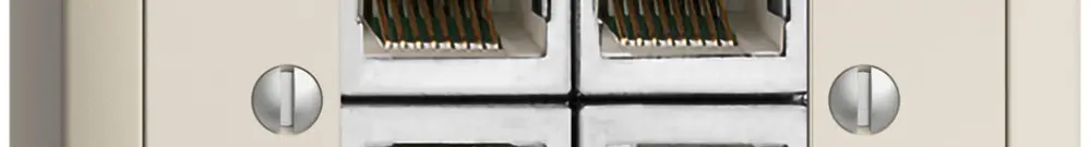 Prise AP 4×RJ45/s 4P sép.EDIZIOdue crema ITplus 