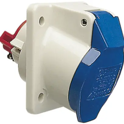 Prise INC CEEtyp 3L 16A 6h oblique 