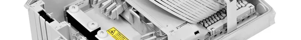 HAK o 16 V2 complètement équipé avec 2 modules à 8 cassettes d'épissures 