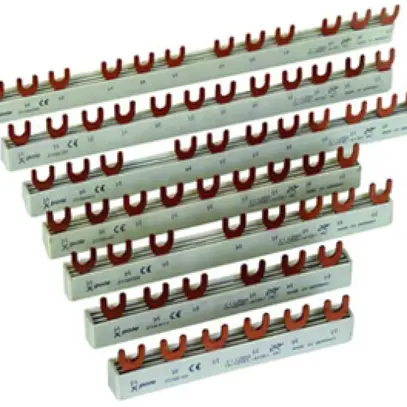 Peigne de raccordement Eaton xPole 4P 4Ph fourche 10mm² 63A 210mm 3appareils 