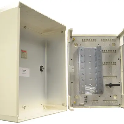Distributore/ripartitore AP BAKO V83 per 8str. 