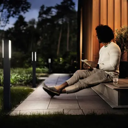 Paletto luminoso LED Philips Stratosphere 3.8W 800lm 827 IP44 76×60mm×770mm an 