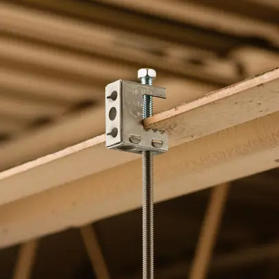 Crampon pour poutrelle Caddy EBC pour tige M6 rebord <16mm 