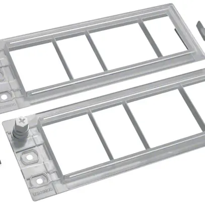 Kit di raccordo Hager univers IP30/IP44/IP54 per 2 armadi affiancati 
