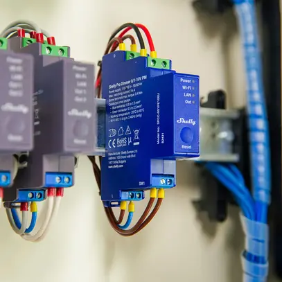 Actionneur-variateur RF AMD Shelly Pro Dimmer 0/1-10V PM Bt/Wi-Fi AC 3W 1UM 