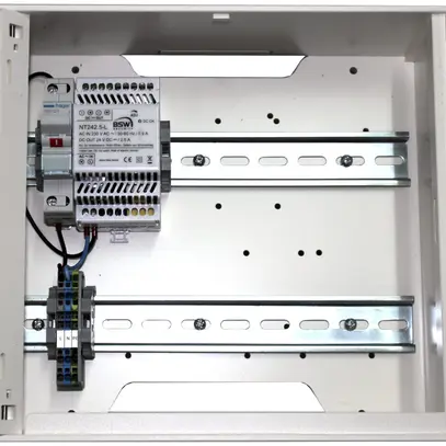 Alimentazione AMD BSW NTG242.5-L, in scatola 24VDC, 2.5A, per modulo di ricarica 