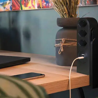 Steckdosenleiste Steffen CLAMP 3×T13 1×USB-A 1×USB-C 1.5m schwarz 