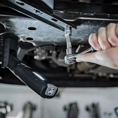 LED-Akku-Handleuchte Brennenstuhl HL 500 A 6500K 500+120lm 3.7V 2.5Ah 3/6/10h 