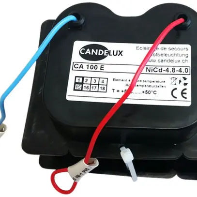 Accu CA 100 E NiCd 4.8V/4Ah per lampada d'emergenza portatile HKC 100 C 