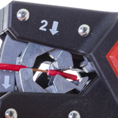 Jeu de pince à sertir Intercable QUADRO Plus 0.5/0.75/1/1.5/2.5mm² 