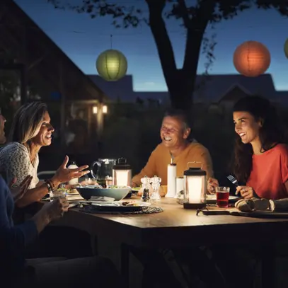 LED-Tischleuchte Philips Cicero 6W 180lm 5000K DIM schwarz USB Typ A 