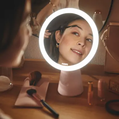LED-Tischleuchte Philips Mirror 4.5W 80lm 3000…5000K rosa USB Typ A 
