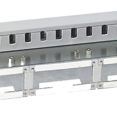 Pannello di distribuzione 19" 1UA per 5 moduli 10×RJ45, vuoto, con canale gr R&M 