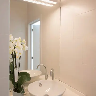 LED-Wandleuchte SLV SEDO, 18W 1300lm 3000K Glas satiniert IP20 mattweiss 