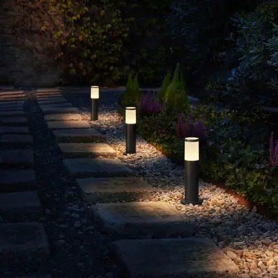 Borne lumineuse LED Philips Utrecht 12V 600lm 2700K IP44 349mm an câb./fiche 