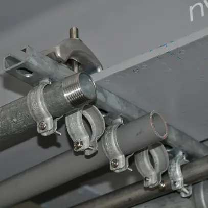 Rail en C Caddy type E5, L=6m 20×36mm, zingué à chaud 
