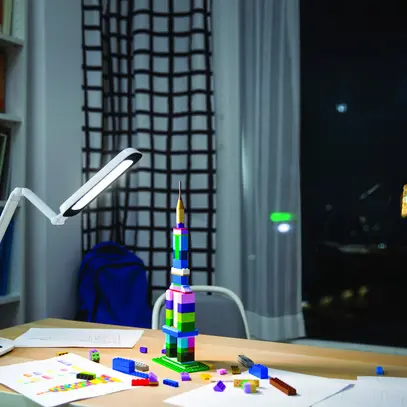 LED-Tischleuchte Philips RobotPlus 14W 800lm 4000K DIM weiss 