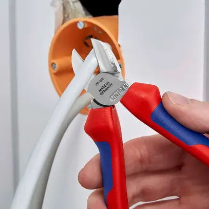 Pince coupante de coté KNIPEX 160mm 
