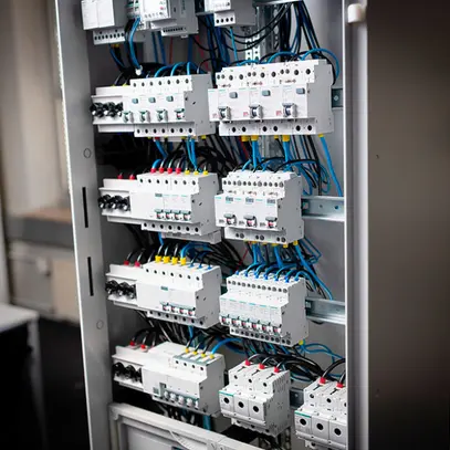Disgiuntore differenziale Siemens SENTRON RCBO 1LN B-6A A-0.03A 6kA 1UM 