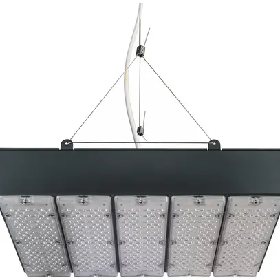 LED-Hallenstrahler Sylvania KubiXx WIDE 140W 24400lm 840 IP65 DALI 330×460 
