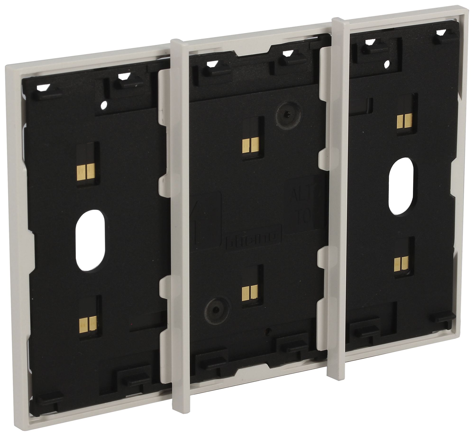 BUS-Rahmen Living Now MyHOME 3 Module Montage auf 3-moduligen Dose weiss