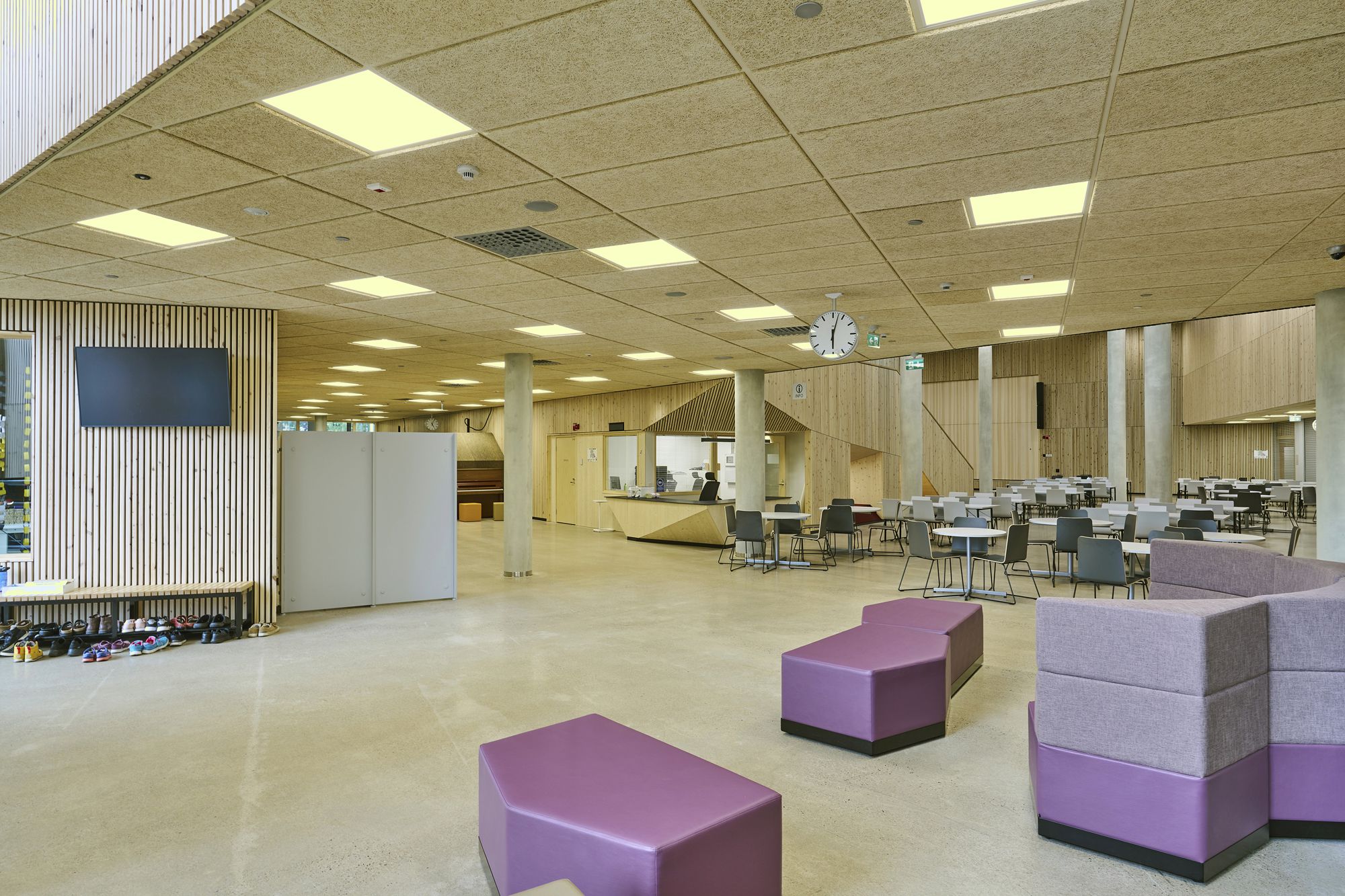 LED-Panelleuchte Sylvania START Panel 36W 4320lm 830…857 DALI 1195×295mm weiss