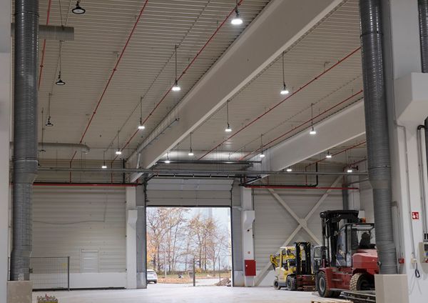 Lampada da capannone LED Sylvania Granit 80W 13000lm 840 85° IP65 DALI nero