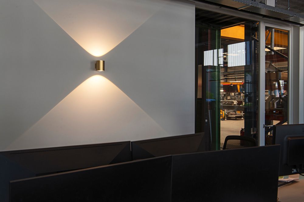 Applique LED SLV OCULUS 15W 1110lm 920…930 REG diretto/indiretto Ø90mm ottone